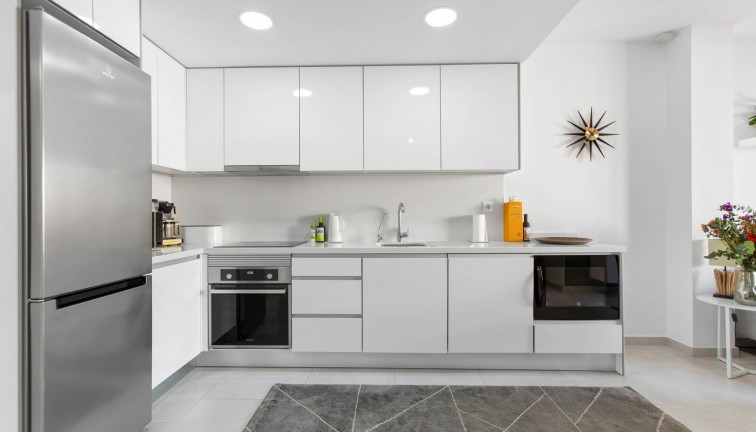 Resale - Apartment - Top Floor Apartment - Torrevieja