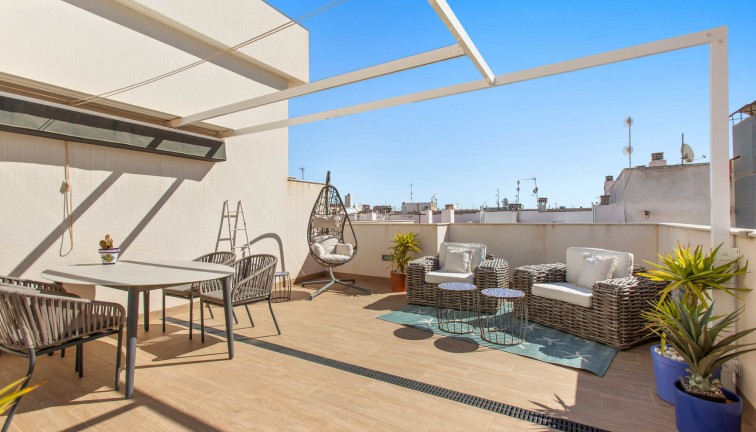 Resale - Apartment - Top Floor Apartment - Torrevieja