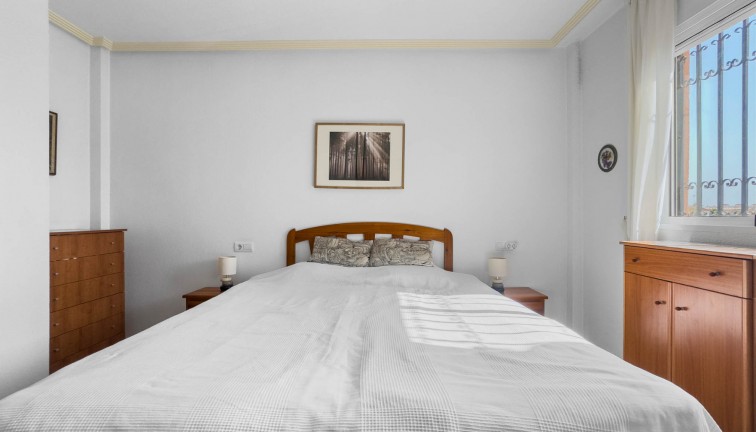 Reventa - Apartamento dúplex - Orihuela Costa - Playa Flamenca