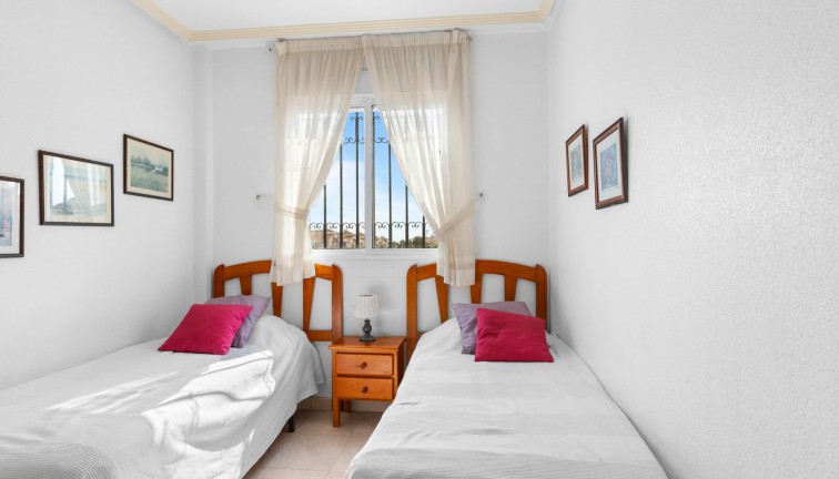 Reventa - Apartamento dúplex - Orihuela Costa - Playa Flamenca