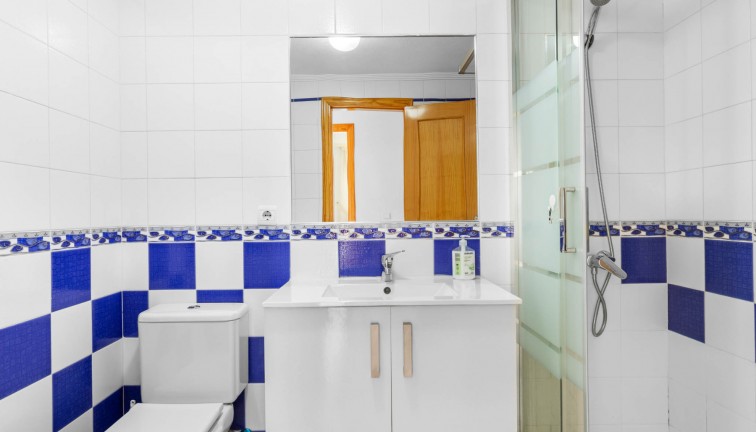 Reventa - Apartamento dúplex - Orihuela Costa - Playa Flamenca