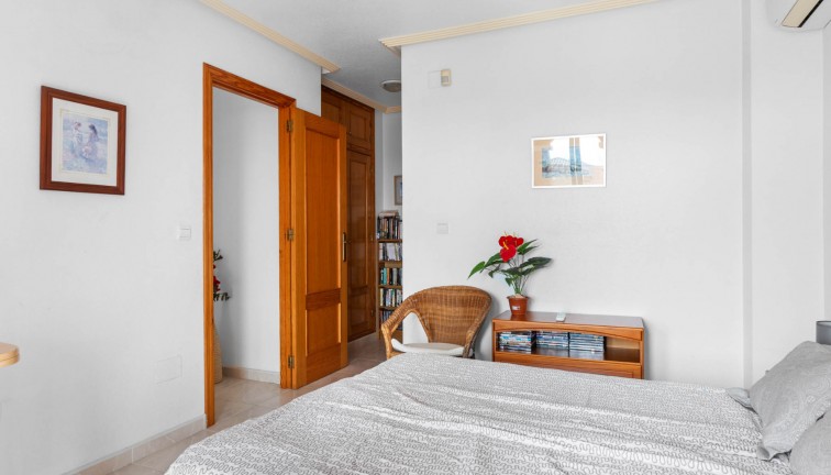 Reventa - Apartamento dúplex - Orihuela Costa - Playa Flamenca