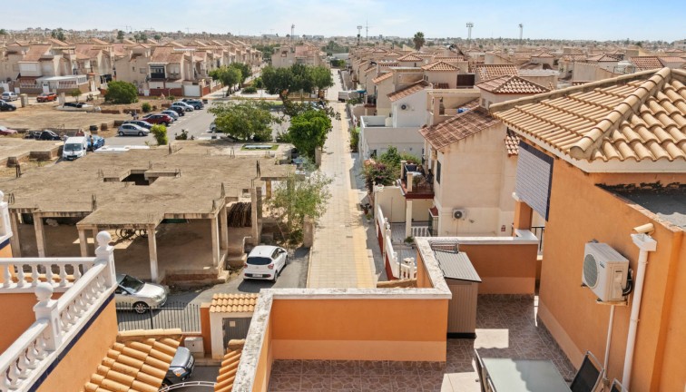 Reventa - Apartamento dúplex - Orihuela Costa - Playa Flamenca