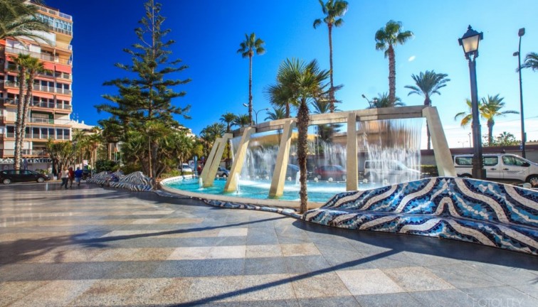 Återförsäljning - Fristående hus - Torrevieja