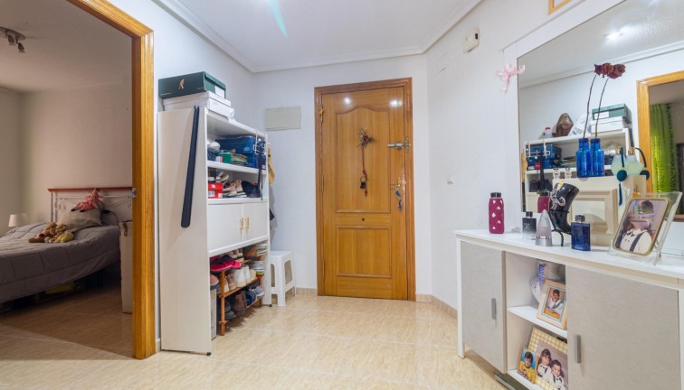 Reventa - Apartamento / piso - Torrevieja - Playa de los Locos