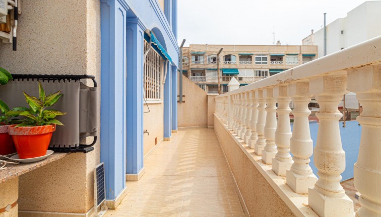 Reventa - Apartamento / piso - Torrevieja - Playa de los Locos