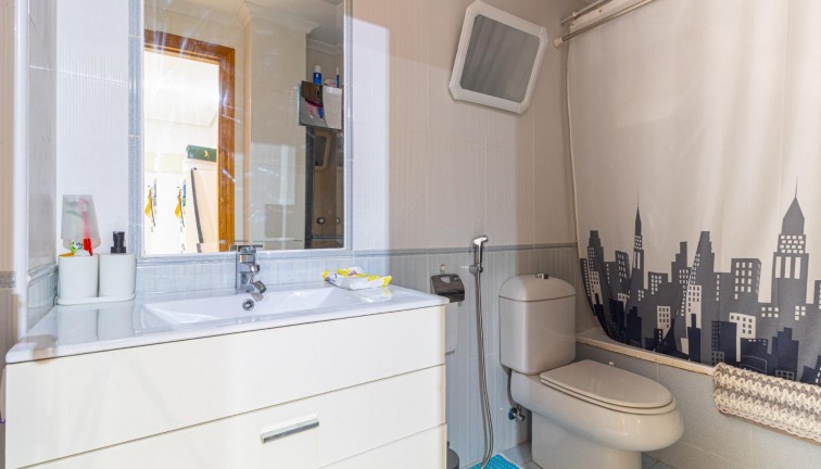 Reventa - Apartamento / piso - Torrevieja - Playa de los Locos