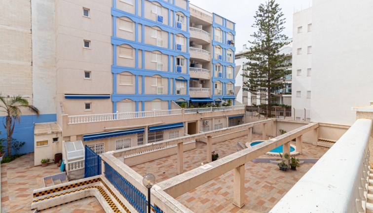 Reventa - Apartamento / piso - Torrevieja - Playa de los Locos