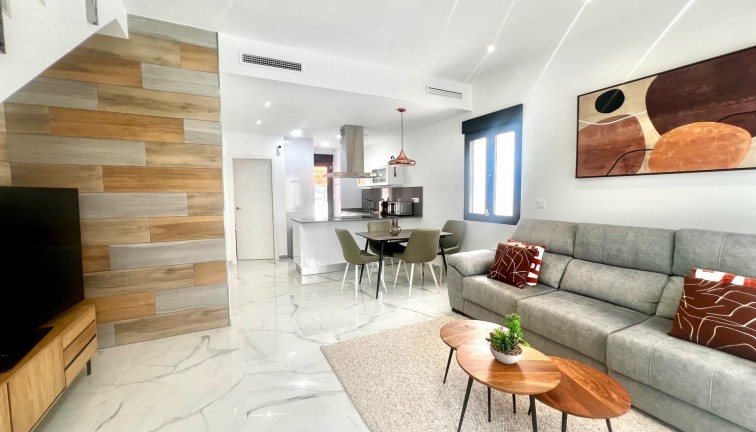 Reventa - Chalet - Torrevieja - La Siesta