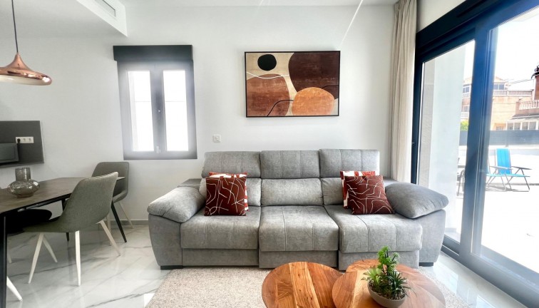 Reventa - Chalet - Torrevieja - La Siesta