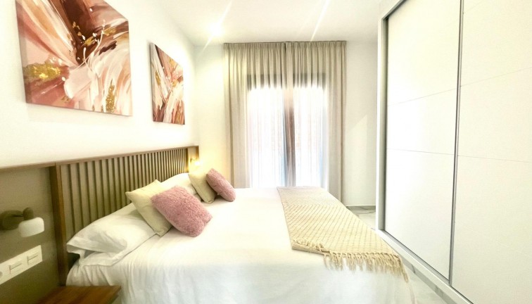 Reventa - Chalet - Torrevieja - La Siesta