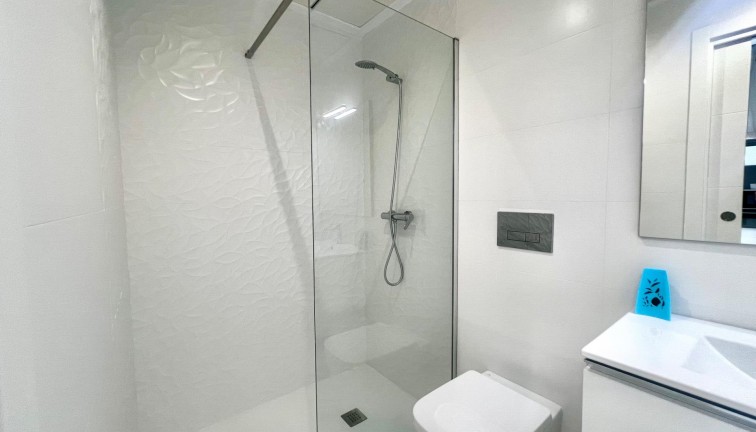 Reventa - Chalet - Torrevieja - La Siesta