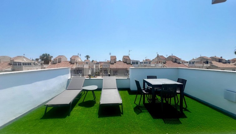 Reventa - Chalet - Torrevieja - La Siesta