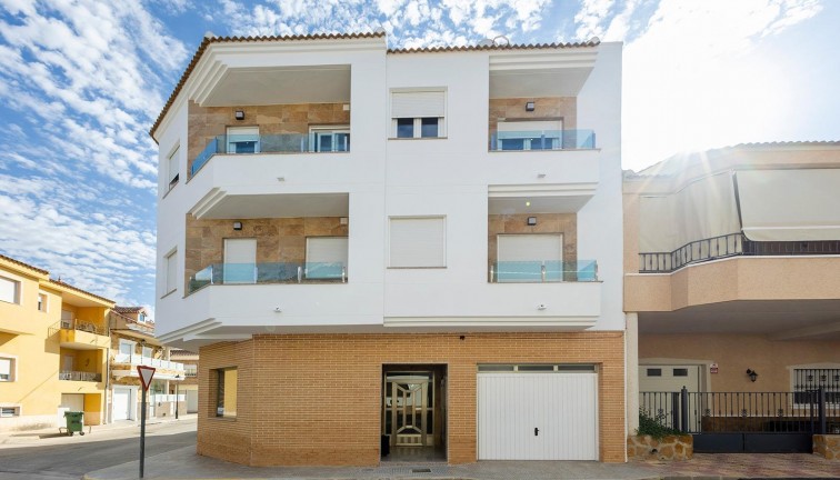 Uudistuotanto - Asunto - Jacarilla