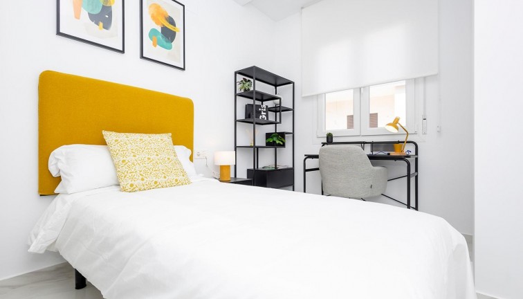 Uudistuotanto - Asunto - Jacarilla