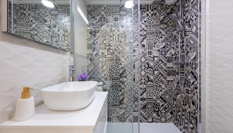 Uudistuotanto - Asunto - Jacarilla