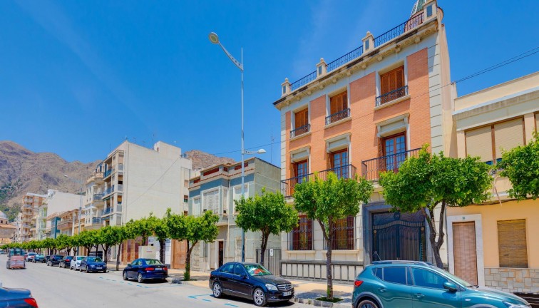 Jälleenmyynti - Erillistalo - Callosa de Segura