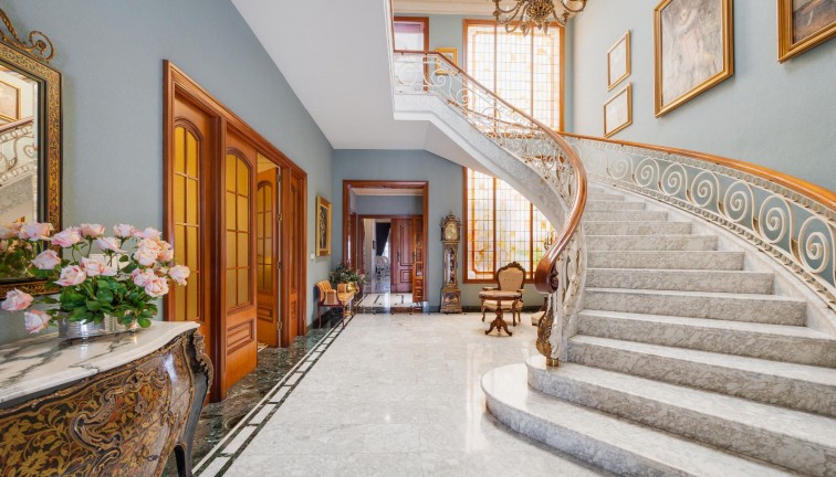 Jälleenmyynti - Erillistalo - Callosa de Segura