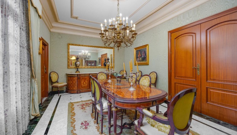 Jälleenmyynti - Erillistalo - Callosa de Segura