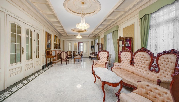 Jälleenmyynti - Erillistalo - Callosa de Segura