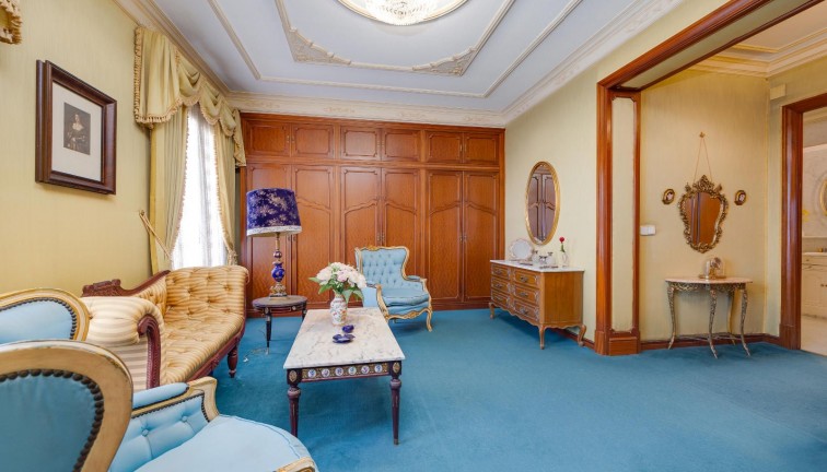 Jälleenmyynti - Erillistalo - Callosa de Segura