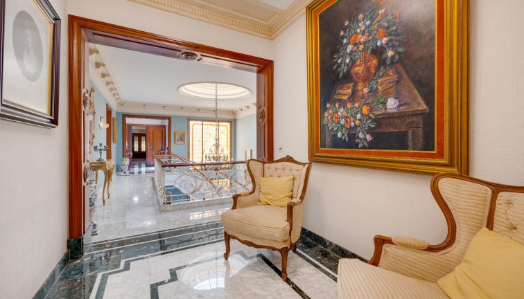 Jälleenmyynti - Erillistalo - Callosa de Segura