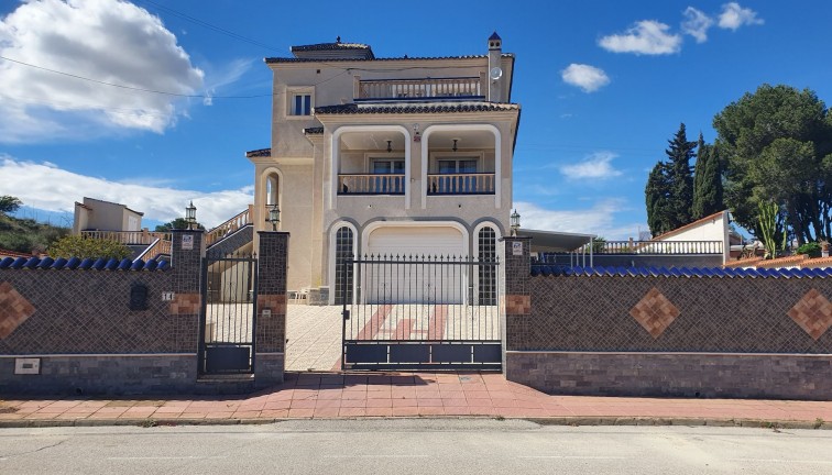 Resale - Chalet - Algorfa