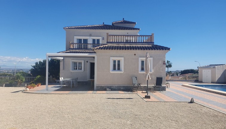 Resale - Chalet - Algorfa