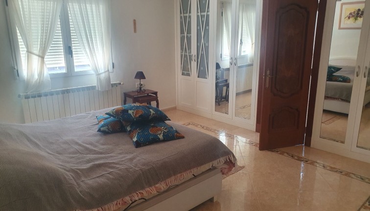 Resale - Chalet - Algorfa