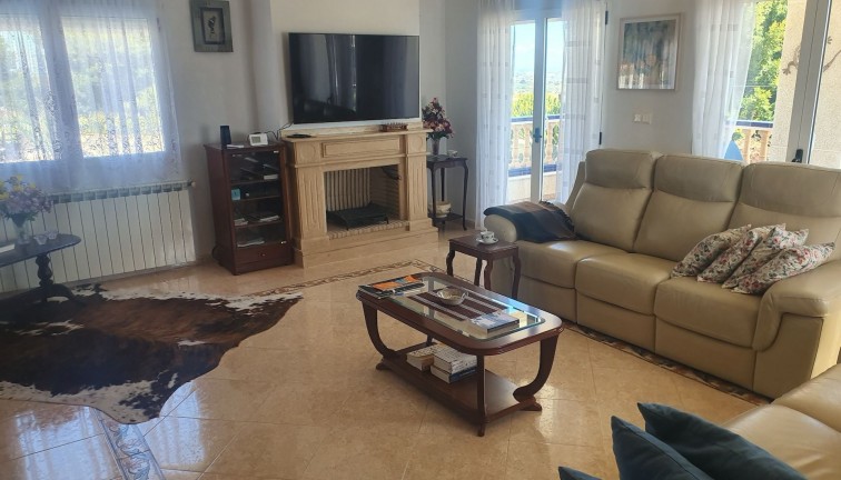 Resale - Chalet - Algorfa