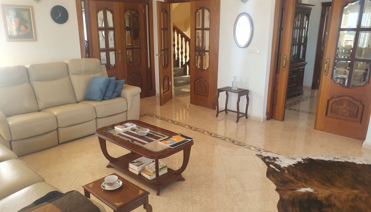 Resale - Chalet - Algorfa