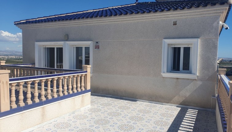 Resale - Chalet - Algorfa