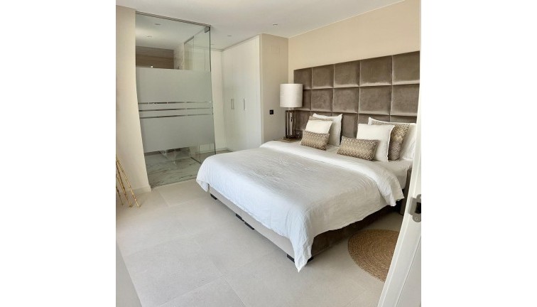 Resale - Chalet - Algorfa