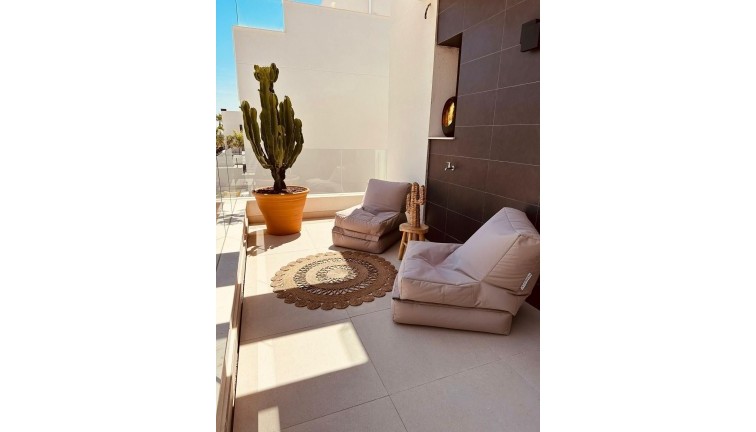 Resale - Chalet - Algorfa