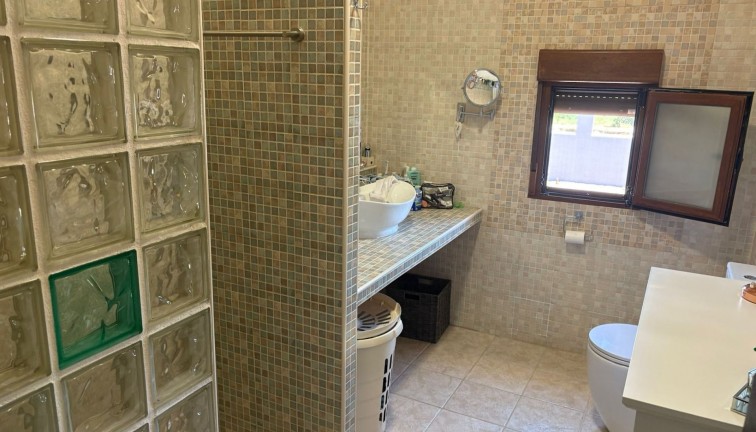 Resale - Chalet - Jacarilla