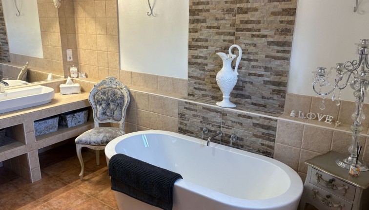 Resale - Chalet - Jacarilla