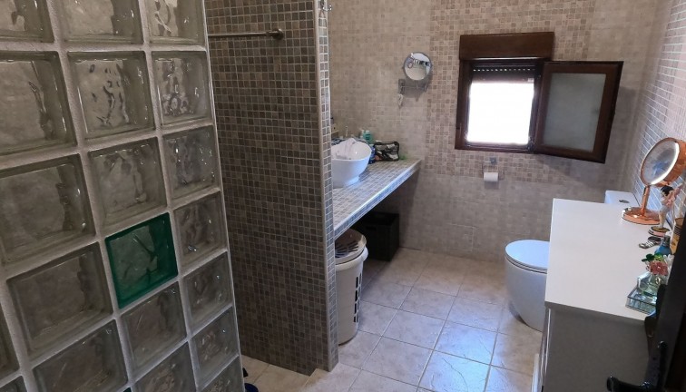 Resale - Chalet - Jacarilla