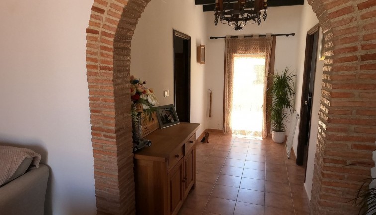 Resale - Chalet - Jacarilla