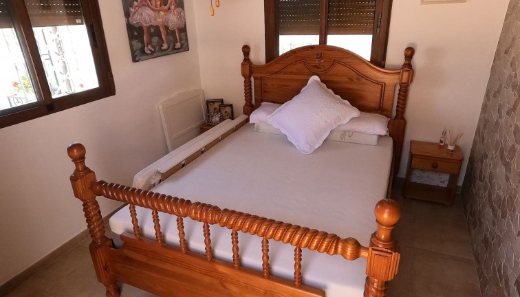 Resale - Chalet - Jacarilla