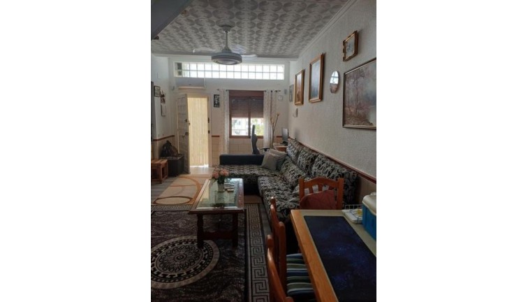 Resale - Semi-Detached - Torrevieja