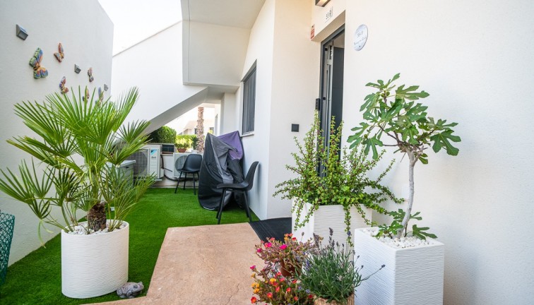 Reventa - Apartamento / piso - Pilar de la Horadada - Lo Romero Golf