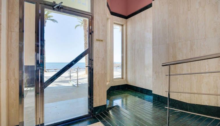 Resale - Apartment - Torrevieja