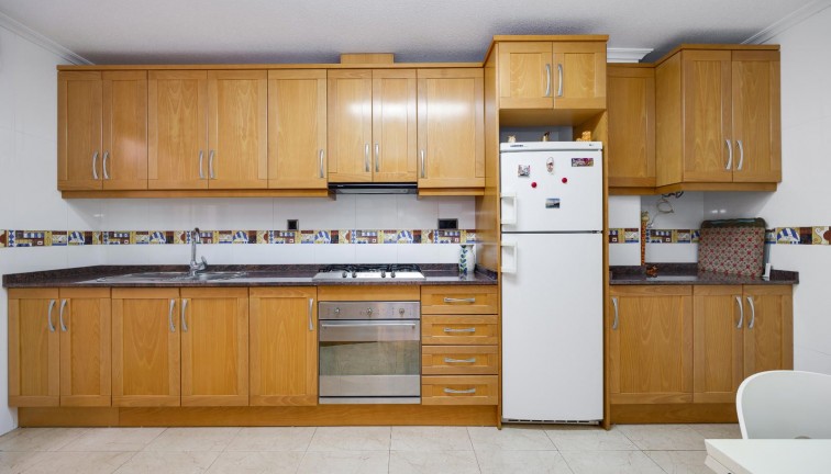 Resale - Apartment - Torrevieja