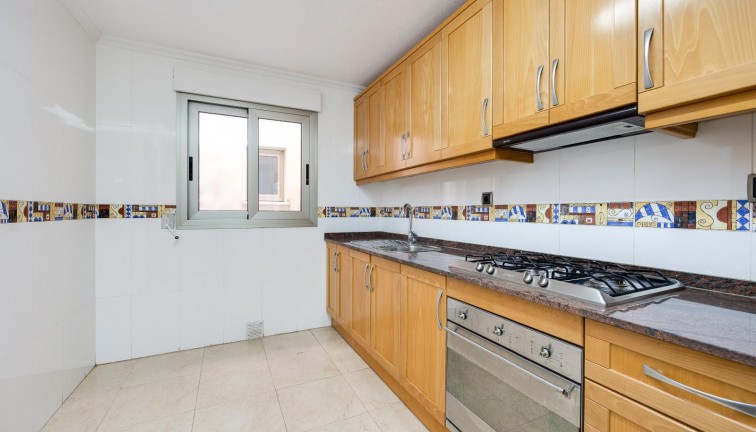 Resale - Apartment - Torrevieja