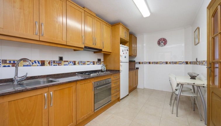Resale - Apartment - Torrevieja
