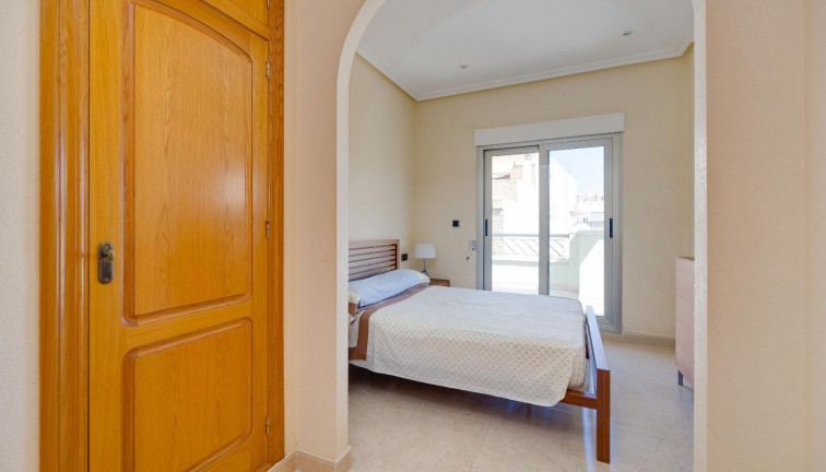 Resale - Apartment - Torrevieja