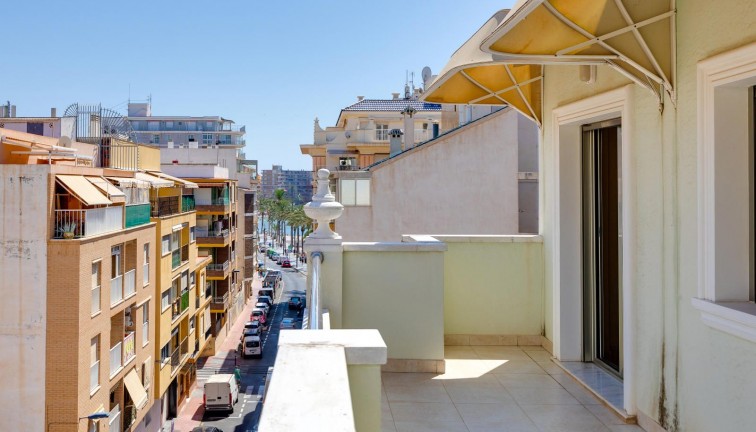 Resale - Apartment - Torrevieja