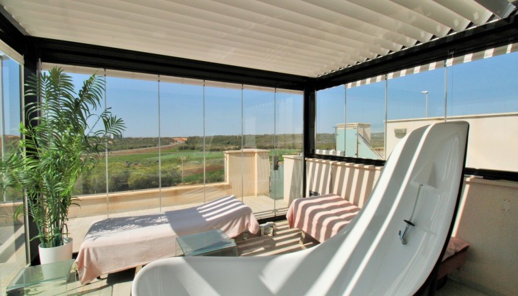 Jälleenmyynti - Erillistalo - Cabo Roig