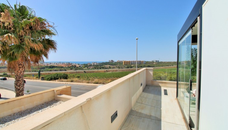 Jälleenmyynti - Erillistalo - Cabo Roig