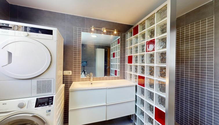 Resale - Chalet - Orihuela Costa - La Zenia